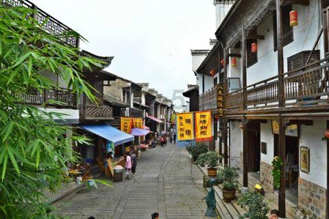 一家6口人的票为啥出在6个车厢?春运购票问答来啦→