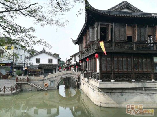 请勿触线